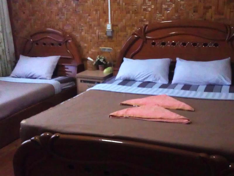 Everest Hotel Yangon Exteriör bild